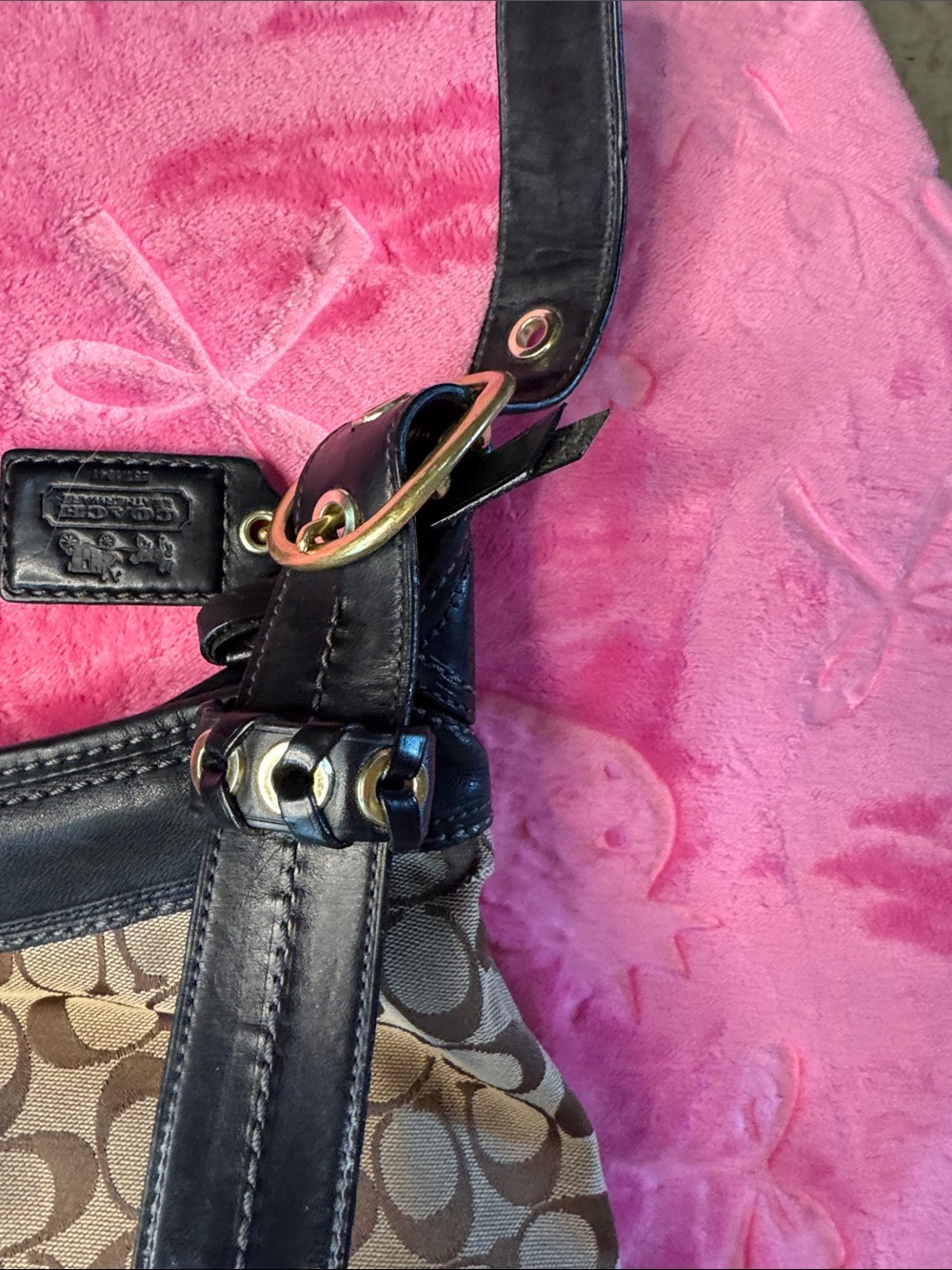 Coach Bleeker Canvas/Leather Duffel Bag - Thick Leather, Heavy Hardware - Picture 7 of 14